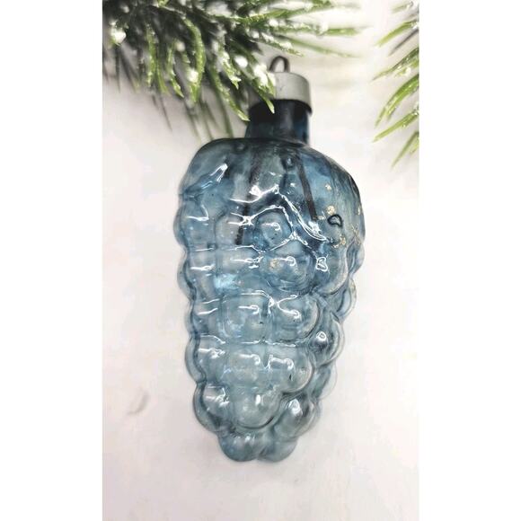 Vintage Unsilvered Blue Grapes Cluster Tree Glass Christmas Tree Ornament - Picture 4 of 6
